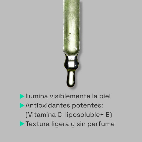 suero anti manchas con potentes antioxidantes como vitamina c y vitamina E. Ilumina la piel. Textura ligera y sin perfume