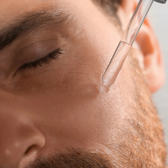 serum anti arrugas con vitamina C, protege contra radicales libres