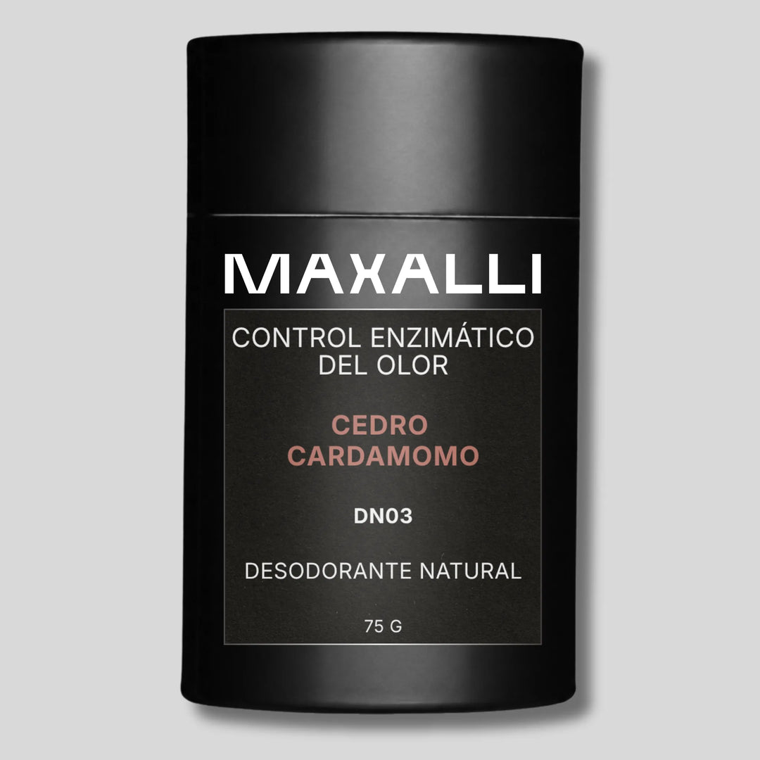 Desodorante natural Maxalli con aroma de cedro y cardamomo.